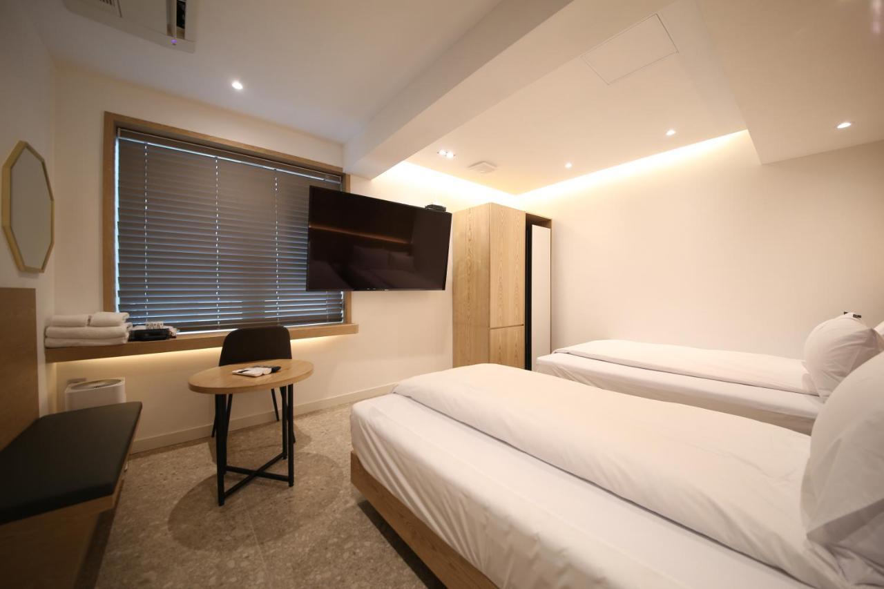 Hotel Vantt Кванджу Экстерьер фото