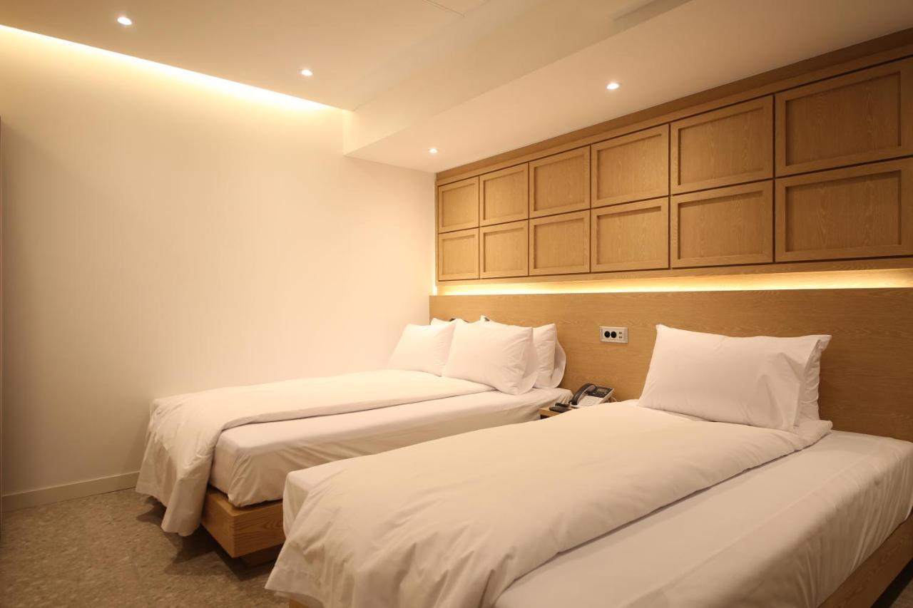 Hotel Vantt Кванджу Экстерьер фото