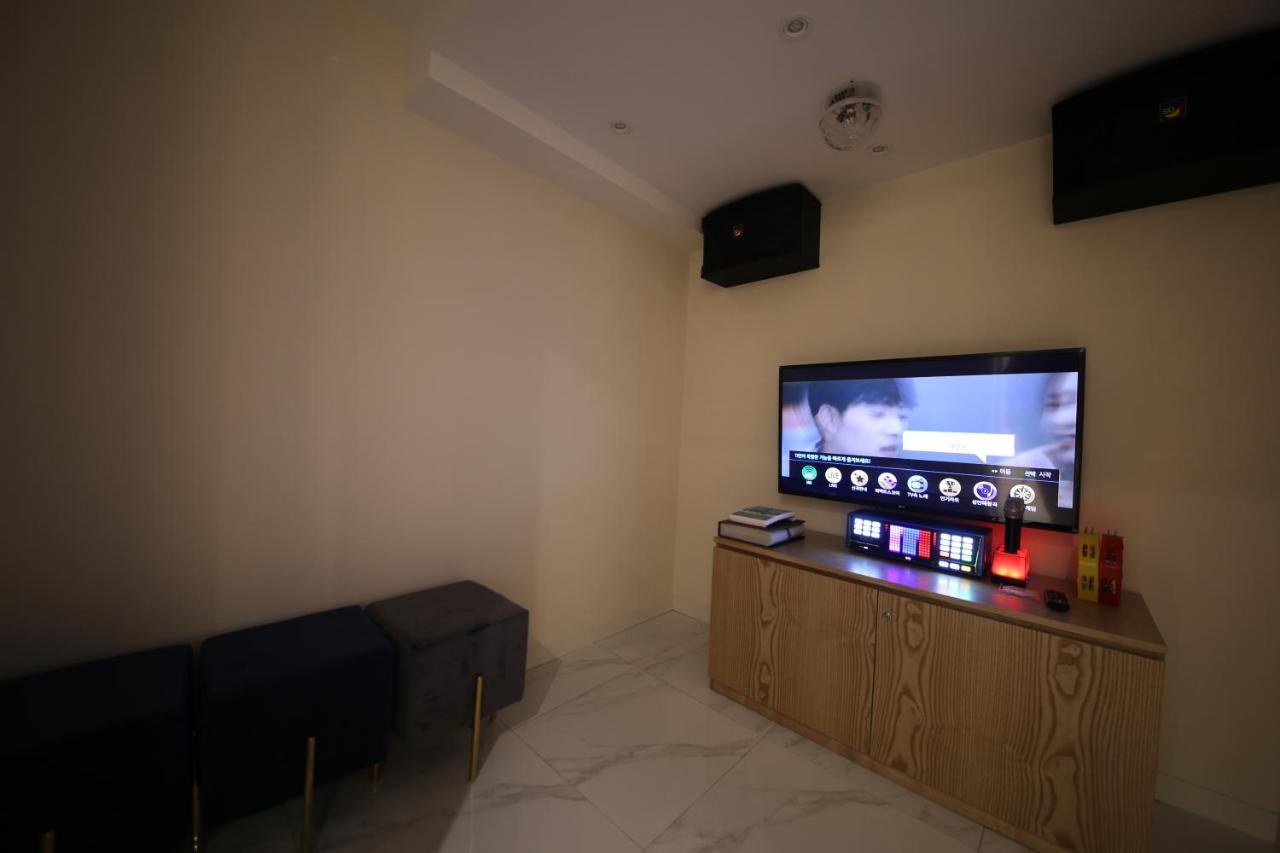 Hotel Vantt Кванджу Экстерьер фото